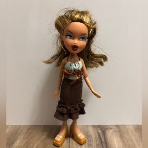 Vintage Bratz STRUT IT YASMIN Fashion Doll
